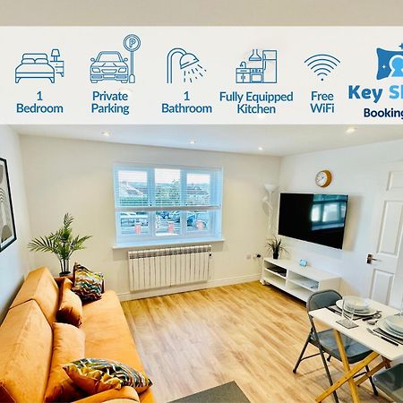 Апартаменты Private Parking Stylish Great Location Гильдфорд Экстерьер фото
